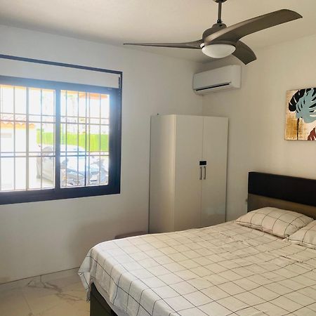 Club Salino 37 Apartman Torrevieja Kültér fotó