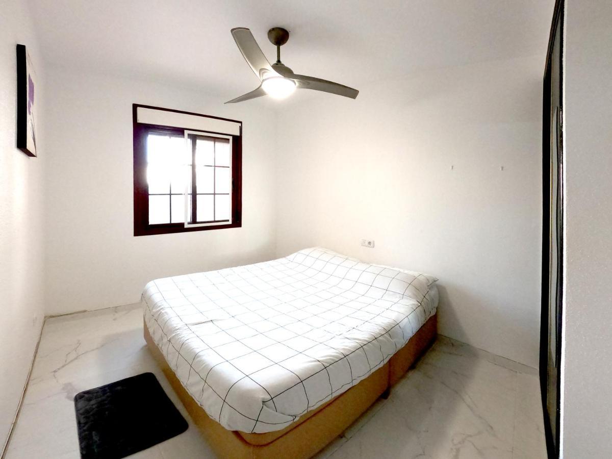 Club Salino 37 Apartman Torrevieja Kültér fotó